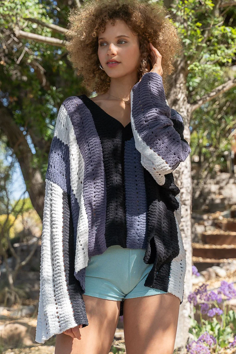 POL Soft Striped V-Neck - Image 3