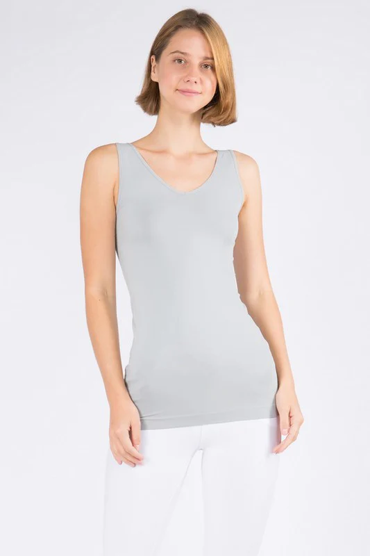 Yelete Reversible V or U Neck Seamless Tank - Image 8